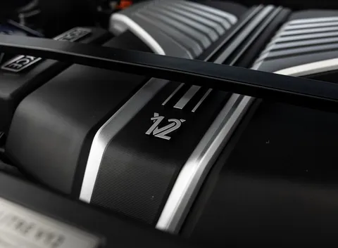 Rolls-Royce Phantom VIII EWB 2