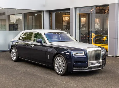 Rolls-Royce Phantom VIII EWB 3