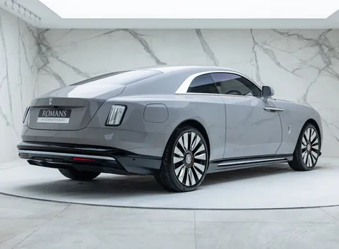 Rolls-Royce Spectre — photo 4 of 42