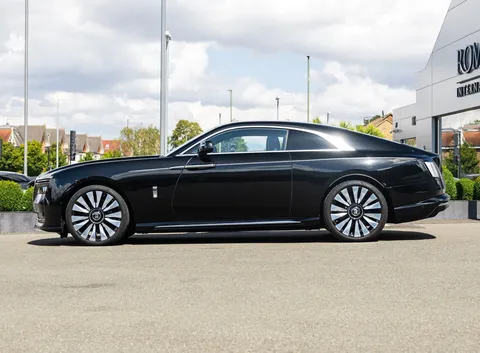 Rolls-Royce Spectre — photo 3 of 48