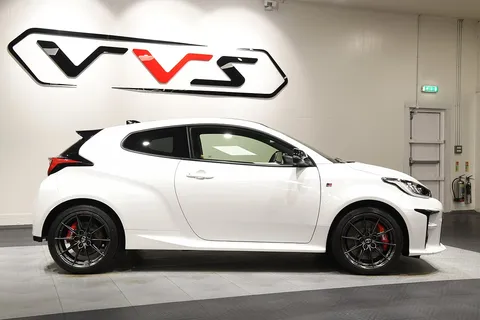 Toyota GR Yaris Circuit — photo 4 of 41