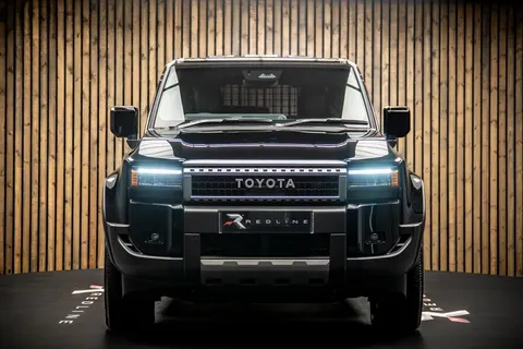 Toyota Land Cruiser — photo 5 of 41