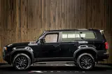 Toyota Land Cruiser thumbnail