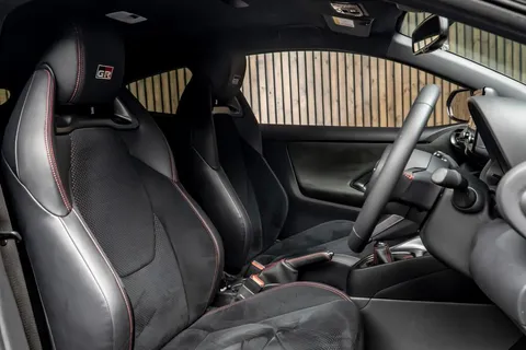 Toyota Yaris GR Circuit — photo 2 of 43