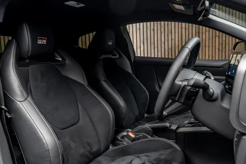 Toyota Yaris GR — photo 2 of 43