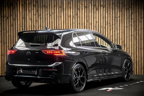 Volkswagen Golf R Black Edition — photo 4 of 41
