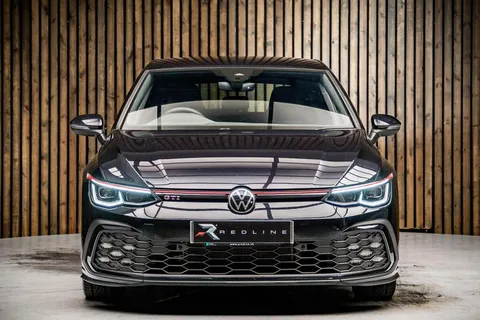 Volkswagen Golf GTI — photo 5 of 39